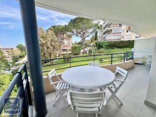 location Appartement - 2 pièce(s) - 46 m² Mandelieu-la-Napoule (06210)