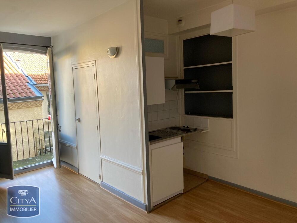 location Appartement - 1 pièce(s) - 21 m² Vic-le-Comte (63270)