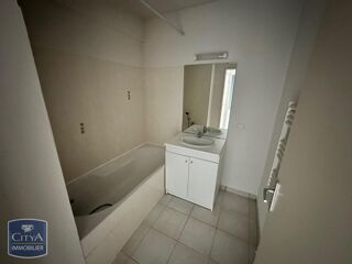  Appartement à louer 2 pièces 47 m²