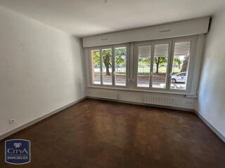  Appartement à louer 2 pièces 45 m²