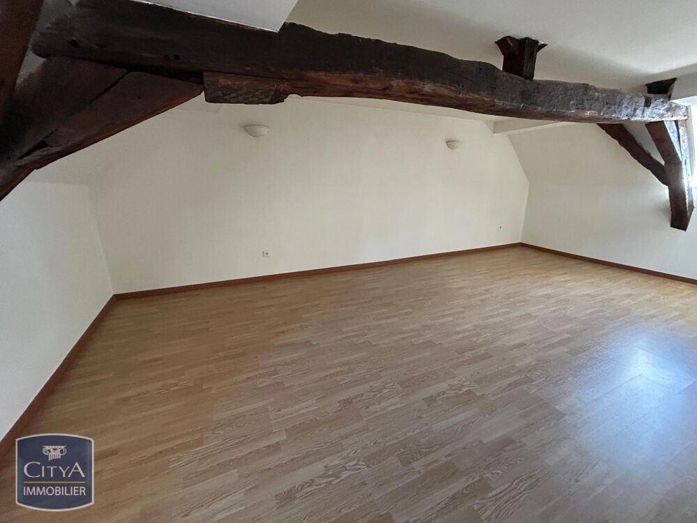 À LOUER : Découvrez ce charmant appartement en duplex, i....