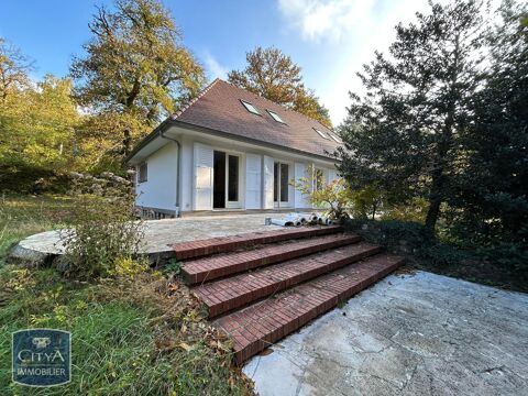   Location Maison Maison - 6 pi�ce(s) - 150 m�