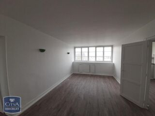  Appartement à louer 4 pièces 63 m²