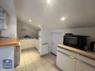  Appartement à louer 2 pièces 33 m²