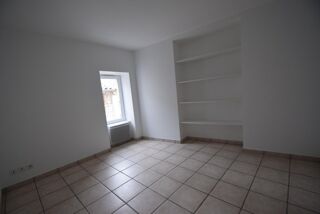  Maison à louer 4 pièces 82 m²