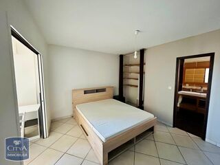  Appartement à louer 2 pièces 53 m²