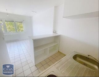  Appartement à louer 2 pièces 35 m²