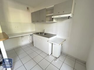  Appartement à louer 1 pièce 32 m²