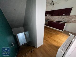  Maison à louer 5 pièces 100 m²