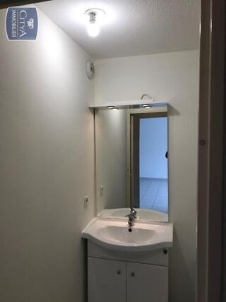  Appartement à louer 2 pièces 49 m²