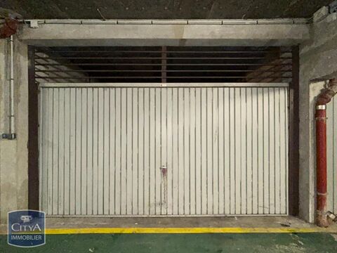  Parking / Garage  louer 