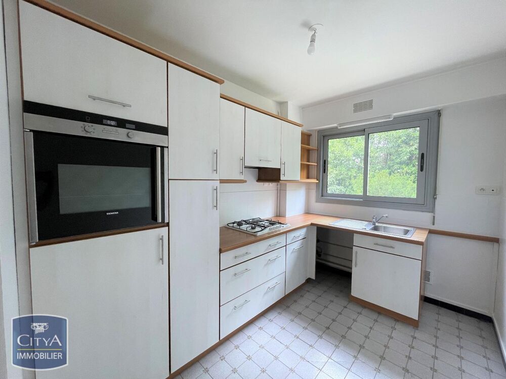 location Appartement - 3 pièce(s) - 66 m² Rambouillet (78120)