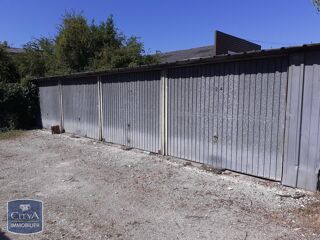  Parking / Garage � louer 