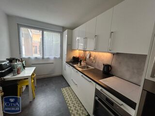  Maison à louer 4 pièces 83 m²