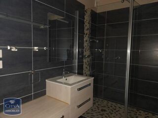  Appartement à louer 2 pièces 70 m²