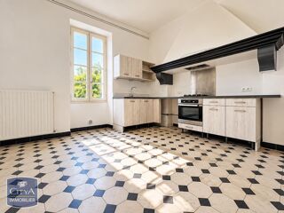  Maison à louer 6 pièces 175 m²
