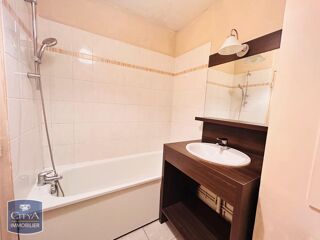  Appartement à louer 1 pièce 23 m²