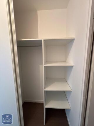  Appartement à louer 2 pièces 45 m²