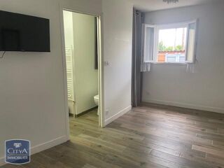  Appartement à louer 1 pièce 27 m²