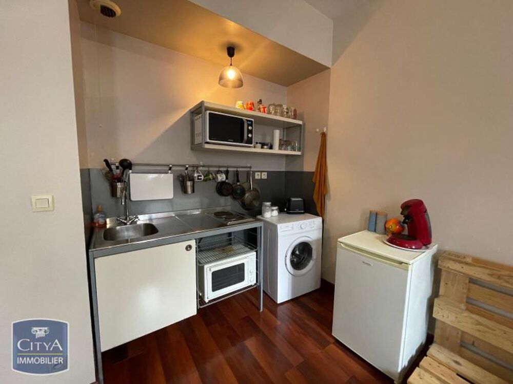 À LOUER : Appartement rénové T1 situé en hyper centre de....