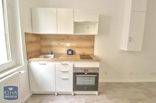  Appartement à louer 2 pièces 38 m²