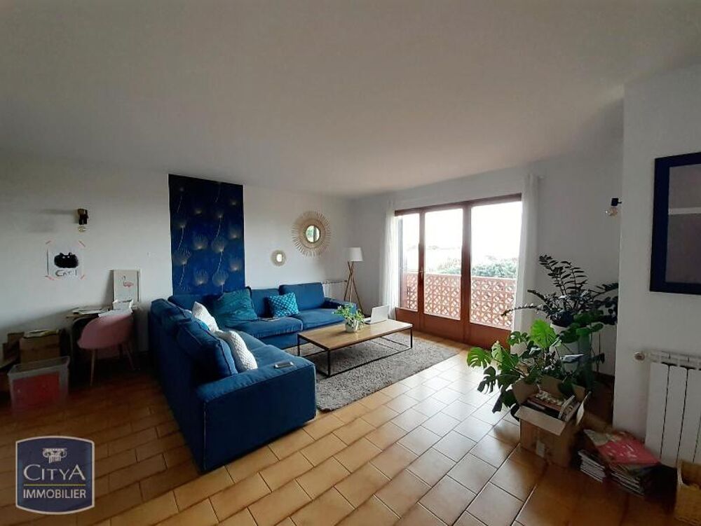 A LOUER HAUT DE VILLA SAUSSET LES PINS En location : dan....