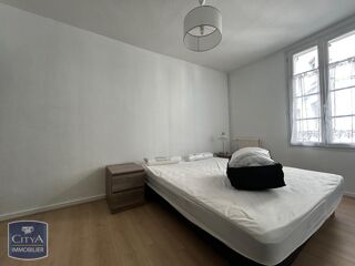  Appartement à louer 2 pièces 33 m²