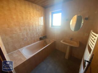  Appartement à louer 2 pièces 44 m²