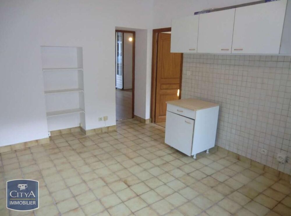 Gare - GRENOBLE : proche Gare À louer, appartement T2 si....