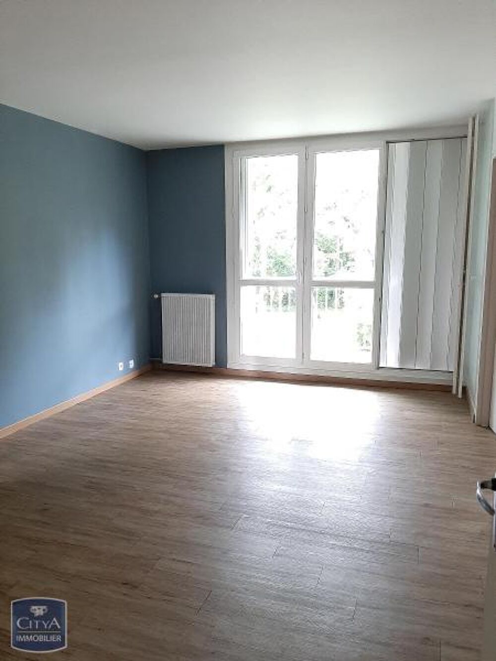 location Appartement - 4 pièce(s) - 76 m² Angy (60250)