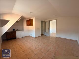  Appartement à louer 2 pièces 33 m²