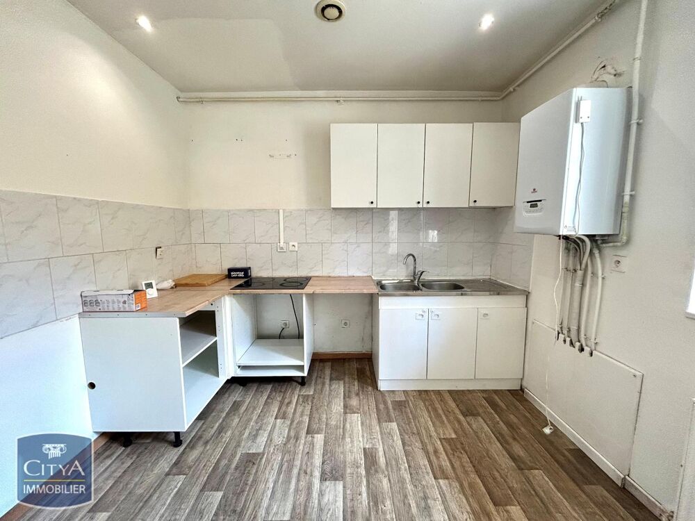 À louer, un appartement T3 au rez de chaussée avec une p....