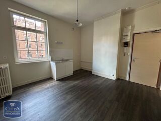  Appartement à louer 2 pièces 31 m²