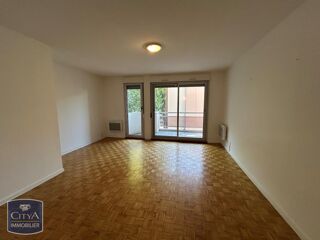  Appartement à louer 2 pièces 51 m²