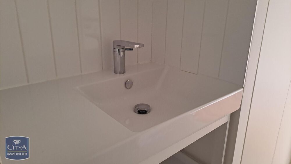 location Appartement - 1 pièce(s) - 27 m² Paris 17