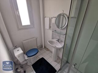  Appartement à louer 2 pièces 40 m²