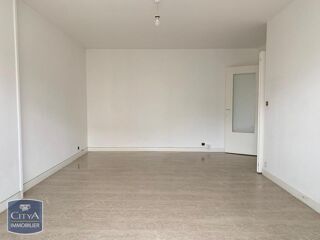 Appartement à louer 3 pièces 67 m²
