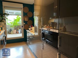  Appartement � louer 4 pi�ces 98 m�