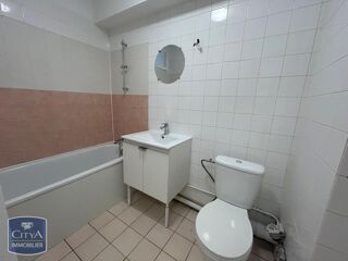  Appartement à louer 1 pièce 30 m²