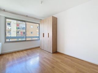  Appartement à louer 2 pièces 54 m²