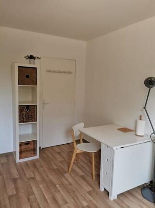  Appartement à louer 1 pièce 19 m²