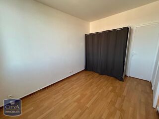  Appartement � louer 4 pi�ces 83 m�