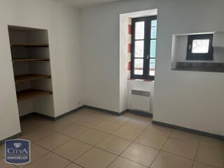  Appartement à louer 4 pièces 70 m²