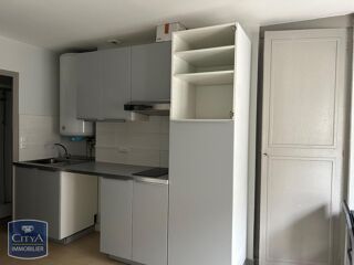  Appartement à louer 2 pièces 31 m²