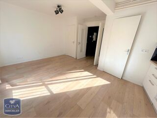  Appartement à louer 3 pièces 56 m²
