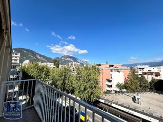  Appartement à louer 3 pièces 67 m²