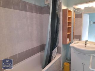  Appartement à louer 2 pièces 46 m²