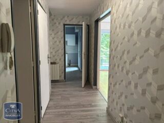  Appartement à louer 3 pièces 68 m²