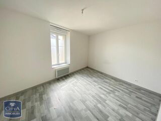 Appartement à louer 3 pièces 79 m²