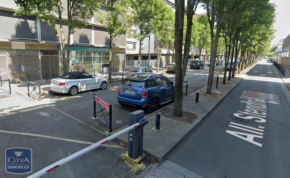 location Parking / Garage - 10 m² Bordeaux (33000)
